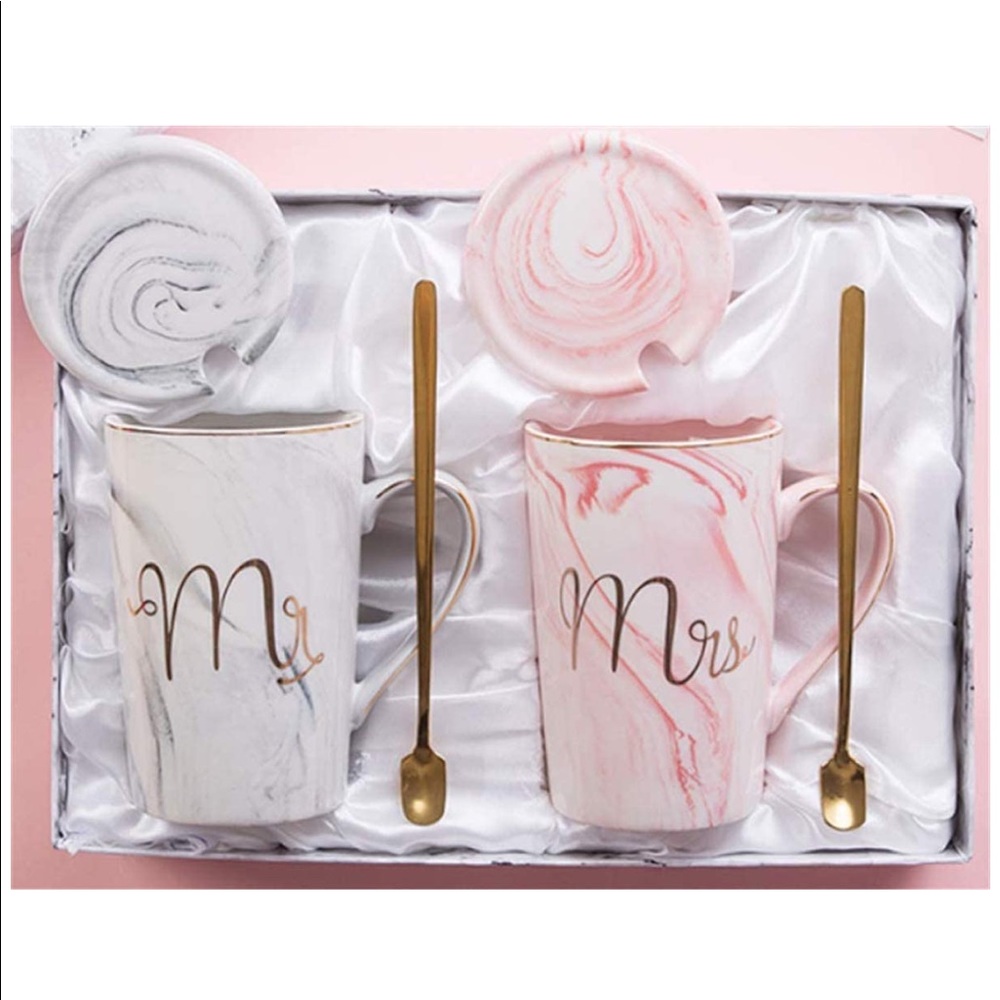 Mr. & Mrs. cups - Picture 2 of 5